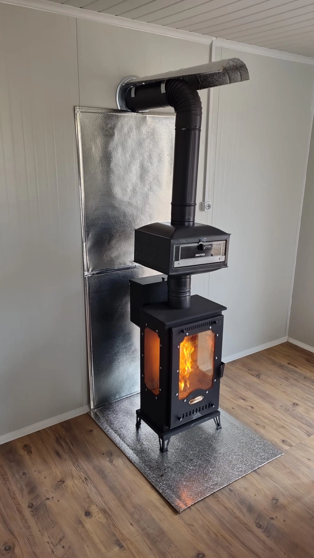 Merkür Dekoratif Şömine Hibrit (pelet+odun) Pelet Soba